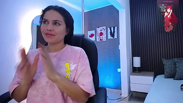 natasha  jackson online show from October 30, 2025, 2:29 pm