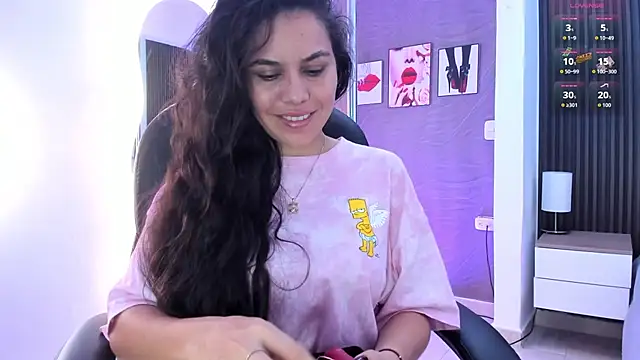 natasha  jackson online show from November 9, 2025, 12:36 pm