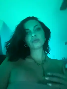 xphoenixrileyx online show from October 4, 2025, 4:43 am