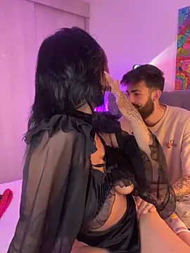 Snapshot of Kitty_arts chatting on January 18, 2025, 3:09 am Kitty arts online show from January 18, 2025, 3:09 am