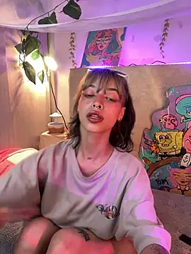 Snapshot of Kitty_arts chatting on February 22, 2025, 6:52 pm Kitty arts online show from February 22, 2025, 6:52 pm