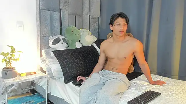 Snapshot of All3ssandr0 chatting on February 26, 2026, 12:09 am All3ssandr0 online show from February 26, 2026, 12:09 am