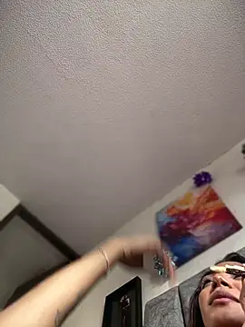 Nikol Rang   online show from December 16, 2025, 6:24 pm