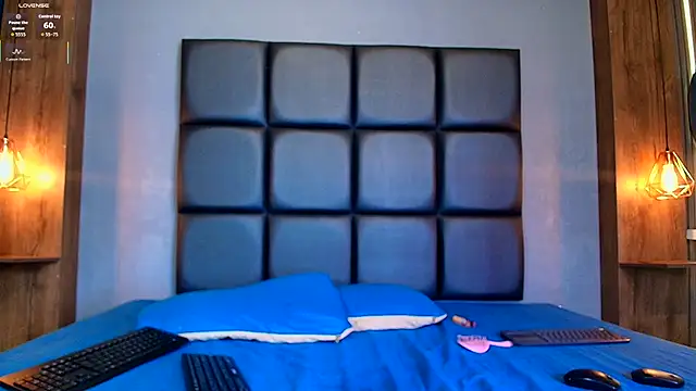 alexxa ortiz online show from September 10, 2025, 12:49 pm