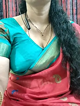 Snapshot of bhuvana555 chatting on November 22, 2025, 4:55 am bhuvana555 online show from November 22, 2025, 4:55 am