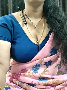 Snapshot of bhuvana555 chatting on November 22, 2025, 5:34 pm bhuvana555 online show from November 22, 2025, 5:34 pm