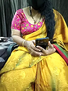 Snapshot of bhuvana555 chatting on February 9, 2026, 5:50 pm bhuvana555 online show from February 9, 2026, 5:50 pm