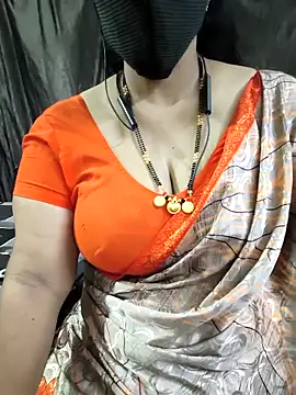 Snapshot of bhuvana555 chatting on March 10, 2026, 5:29 pm bhuvana555 online show from March 10, 2026, 5:29 pm