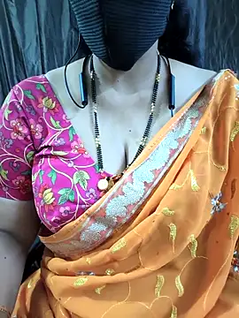 Snapshot of bhuvana555 chatting on March 19, 2026, 5:39 pm bhuvana555 online show from March 19, 2026, 5:39 pm