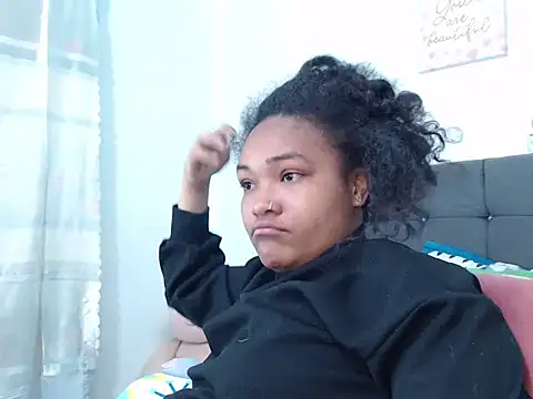 katty ebonny online show from November 8, 2025, 11:25 pm