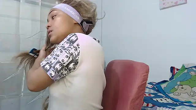 katty ebonny online show from January 14, 2026, 12:27 am