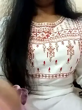 Rina777o online show from January 5, 2025, 5:20 pm