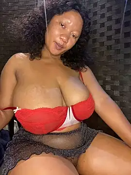 MayaPassion online show from February 5, 2025, 9:40 pm