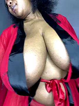 MayaPassion online show from December 2, 2025, 5:24 am