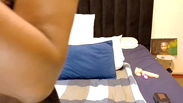 Snapshot of chloechrome chatting on February 5, 2026, 5:17 pm chloechrome online show from February 5, 2026, 5:17 pm