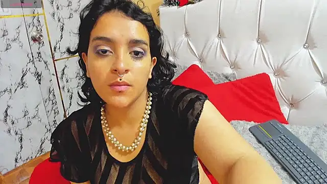 Snapshot of kory_mansson chatting on December 6, 2024, 8:40 pm kory mansson online show from December 6, 2024, 8:40 pm