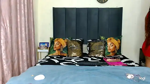 quenliyasa online show from February 11, 2026, 8:58 pm