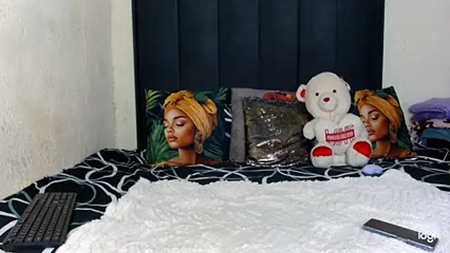 quenliyasa online show from April 22, 2026, 10:17 am