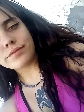 lucylovles online show from February 13, 2025, 9:06 pm