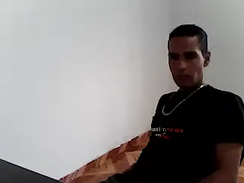 Snapshot of esteban2810m chatting on February 9, 2025, 8:34 pm esteban2810m online show from February 9, 2025, 8:34 pm