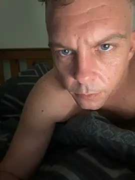 aus guy93 online show from May 9, 2026, 5:29 pm
