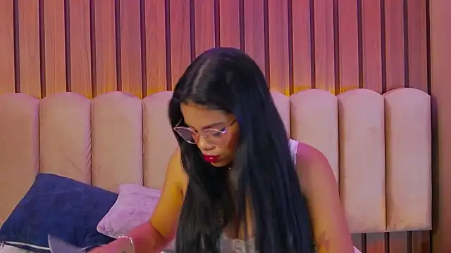 Snapshot of CelesteDePaul chatting on December 10, 2024, 11:54 am CelesteDePaul online show from December 10, 2024, 11:54 am