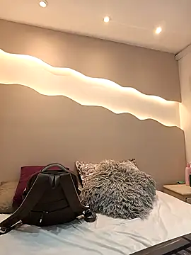 Snapshot of Alisson_am chatting on October 27, 2025, 11:36 am Alisson am online show from October 27, 2025, 11:36 am