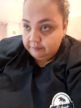 Snapshot of Alisson_am chatting on November 15, 2025, 11:29 am Alisson am online show from November 15, 2025, 11:29 am