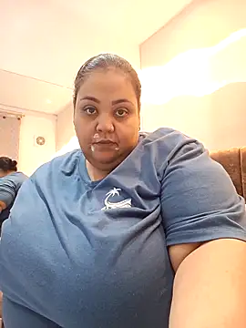 Snapshot of Alisson_am chatting on November 17, 2025, 11:38 am Alisson am online show from November 17, 2025, 11:38 am