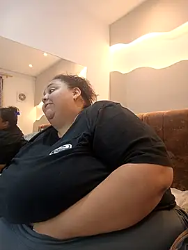 Snapshot of Alisson_am chatting on November 27, 2025, 11:34 am Alisson am online show from November 27, 2025, 11:34 am