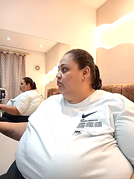 Snapshot of Alisson_am chatting on December 17, 2025, 11:16 am Alisson am online show from December 17, 2025, 11:16 am