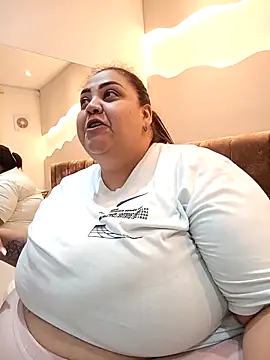 Snapshot of Alisson_am chatting on December 21, 2025, 11:17 am Alisson am online show from December 21, 2025, 11:17 am