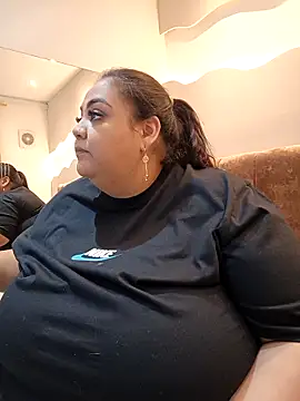 Snapshot of Alisson_am chatting on February 9, 2026, 11:36 am Alisson am online show from February 9, 2026, 11:36 am