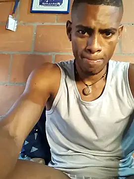 Snapshot of MAXIMO_JHONS chatting on February 15, 2026, 10:50 pm MAXIMO JHONS online show from February 15, 2026, 10:50 pm