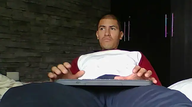 Snapshot of Sexylatin64 chatting on March 6, 2025, 3:35 pm Sexylatin64 online show from March 6, 2025, 3:35 pm