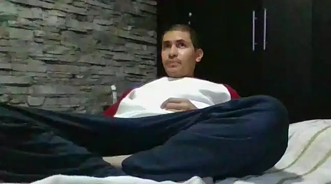 Snapshot of Sexylatin64 chatting on March 15, 2025, 11:17 pm Sexylatin64 online show from March 15, 2025, 11:17 pm