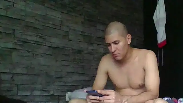 Snapshot of Sexylatin64 chatting on November 24, 2025, 8:41 pm Sexylatin64 online show from November 24, 2025, 8:41 pm