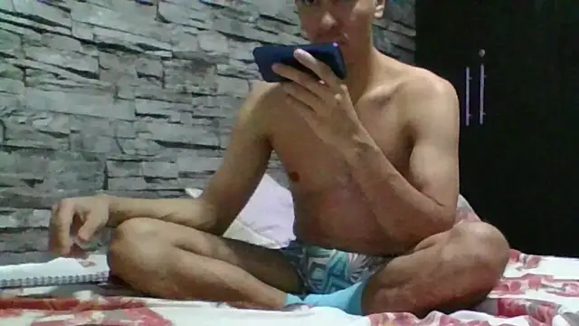 Snapshot of Sexylatin64 chatting on May 2, 2026, 12:48 am Sexylatin64 online show from May 2, 2026, 12:48 am