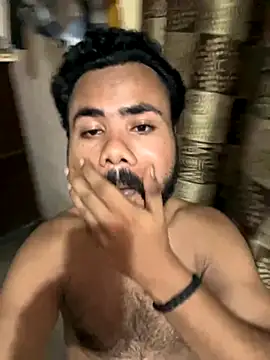 pura43 online show from September 21, 2025, 2:19 pm