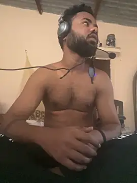 pura43 online show from November 25, 2025, 5:40 am