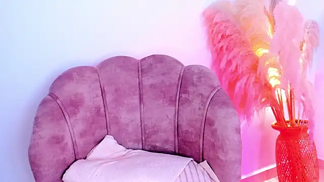 amelie murphy  online show from January 11, 2025, 3:42 pm