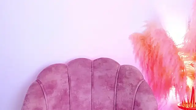 amelie murphy  online show from January 18, 2025, 12:04 pm