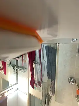 gianluca75gggggggh online show from March 27, 2026, 4:29 pm