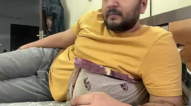 Snapshot of gauravgay93 chatting on March 9, 2025, 1:04 pm gauravgay93 online show from March 9, 2025, 1:04 pm