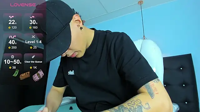 Lobo 17  online show from December 20, 2025, 3:46 am