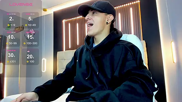 Lobo 17  online show from February 19, 2026, 3:35 am