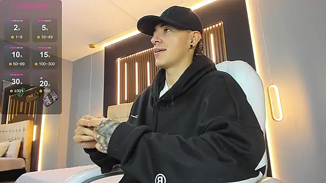 Lobo 17  online show from March 11, 2026, 3:34 am