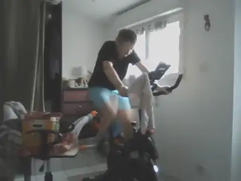 Snapshot of naturiste974 chatting on January 19, 2025, 8:29 am naturiste974 online show from January 19, 2025, 8:29 am