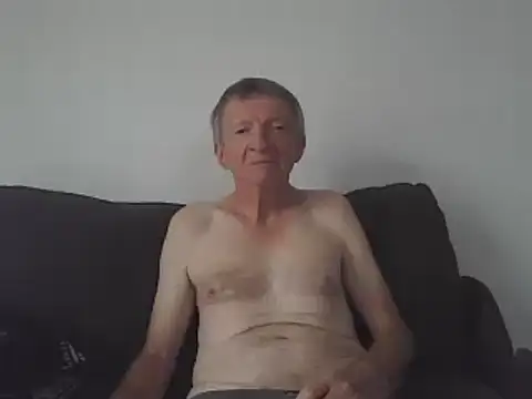 Snapshot of naturiste974 chatting on March 15, 2025, 8:26 am naturiste974 online show from March 15, 2025, 8:26 am