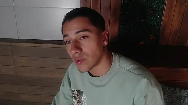 Andy Joy  online show from November 3, 2025, 11:33 am